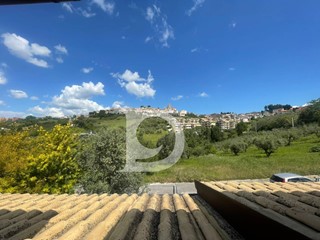 Villetta a schiera in Vendita a Spoltore, 158'000€, 116 m²