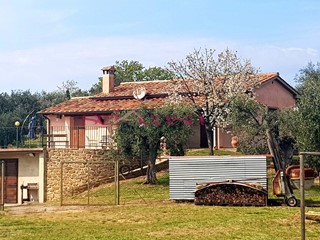 Rustico in Vendita a Magliano in Toscana, 520'000€, 100 m²