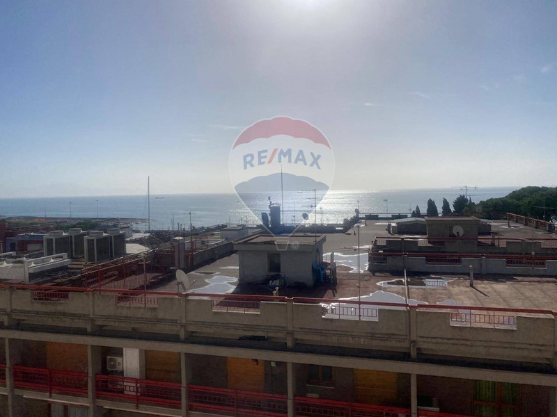 Appartamento in Vendita a Formia, 420'000€, 159 m²