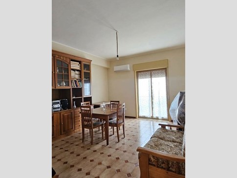 Quadrilocale in Vendita a Furci Siculo, 85'000€, 112 m², arredato
