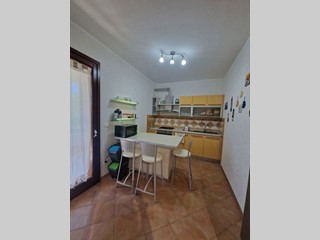 Villa in Affitto a Brindisi, 1'200€, 120 m², arredato