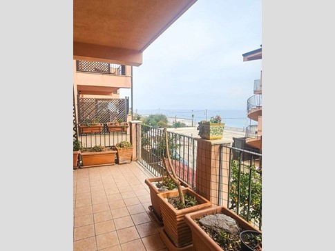 Quadrilocale in Vendita a Taormina, 385'000€, 95 m²