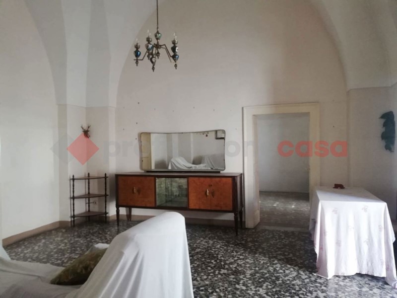Quadrilocale in Vendita a Manduria, 107'000€, 95 m²