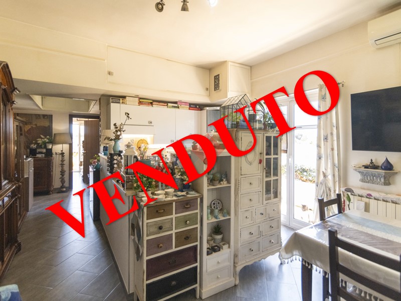 Appartamento in Vendita a Roma, 195'000&euro;, 70 m²