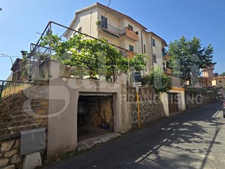 Trilocale in Vendita a Colleferro, 125'000€, 100 m²