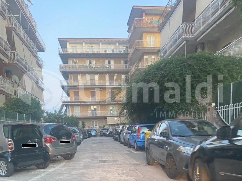 Box in Vendita a Napoli, 10'000€, 10 m²