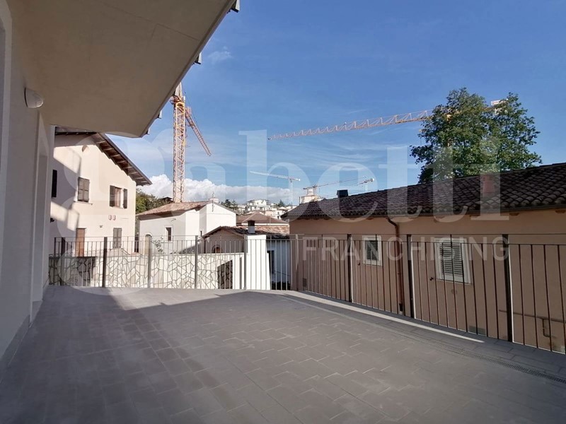 Appartamento in Vendita a L'Aquila, 300'000&euro;, 115 m²