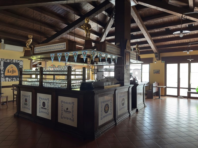 Casa Indipendente in Vendita a Castelgomberto, zona Castelgomberto, 250'000€, 900 m²