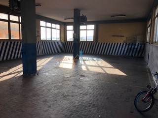 Capannone in Vendita a Massa, 140'000&euro;, 146 m²