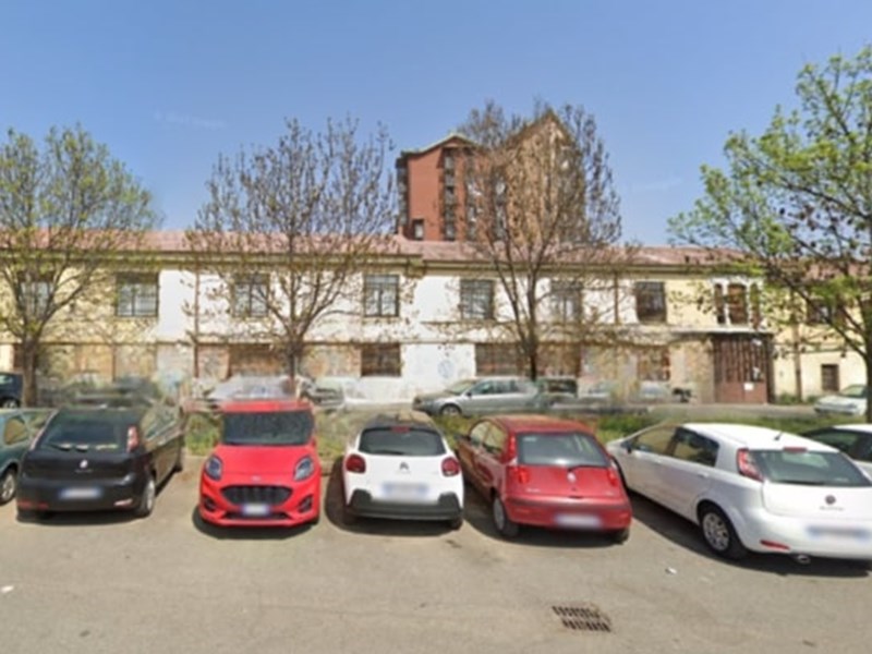 Immobile commerciale in Vendita a Torino, zona PARCO DORA, 290'000€, 1200 m²