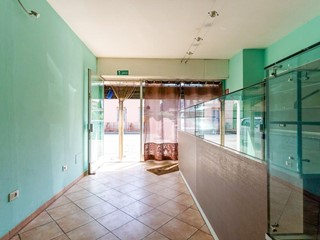 Immobile commerciale in Vendita a Vinci, zona Spicchio, 155'000€, 75 m²