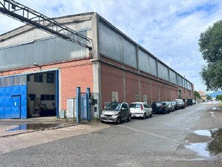 Capannone in Vendita a Vinovo, 119'250€, 505 m²