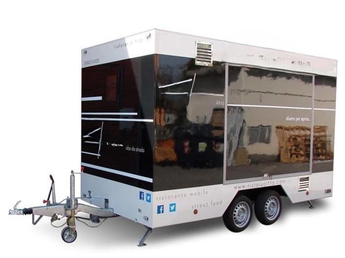 Attività commerciale in Vendita a San Giuliano Terme, 35'000€, 8 m²