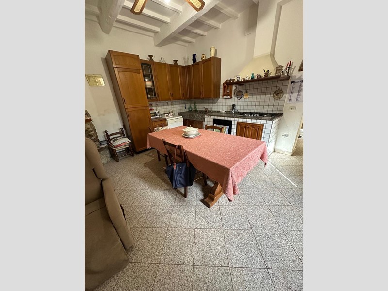 Casa Semi Indipendente in Vendita a Campiglia Marittima, zona Venturina, 185'000&euro;, 120 m², arredato