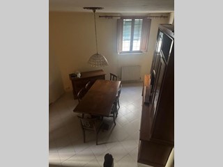 Casa Indipendente in Vendita a Calci, 99'000€, 70 m², con Box