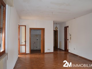 Appartamento in Vendita a Vecchiano, zona Migliarino, 190'000€, 110 m², con Box