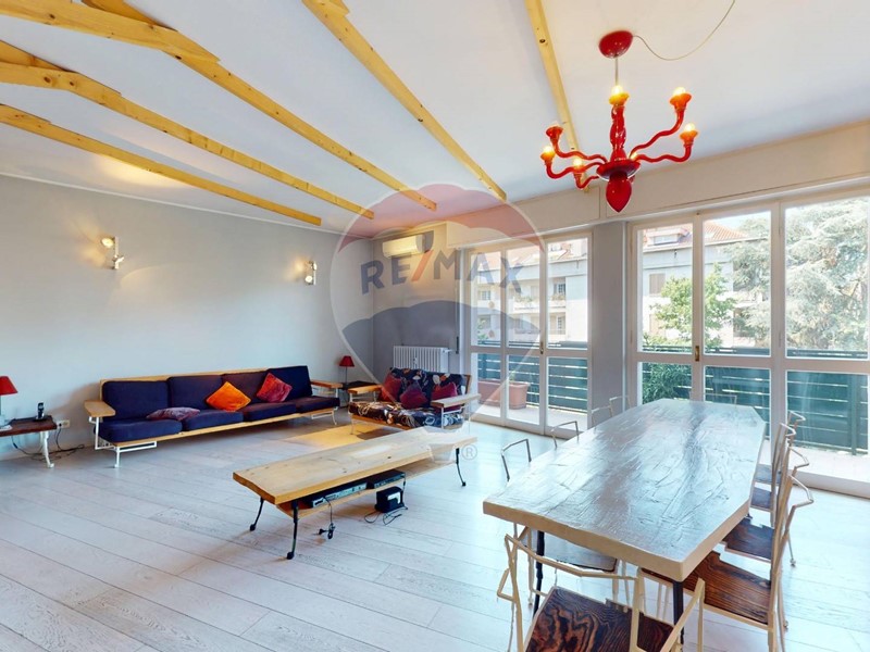 Quadrilocale in Vendita a Milano, 890'000€, 145 m²