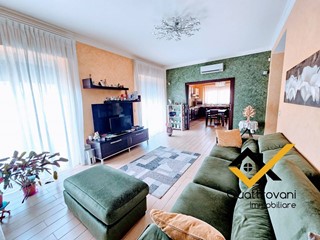 Quadrilocale in Vendita a Catania, 158'000&euro;, 105 m²