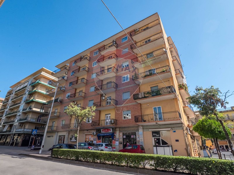 Quadrilocale in Vendita a Caltagirone, 85'000€, 171 m²