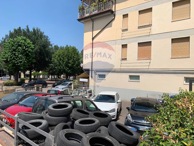 Attività commerciale in Vendita a San Casciano In Val Di Pesa, 170'000€, 250 m²