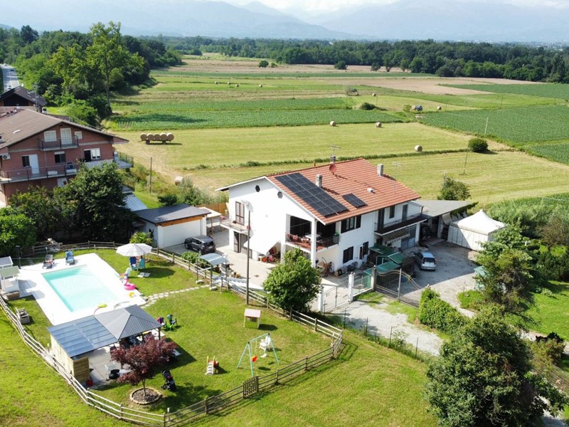 Casa Indipendente in Vendita a Rivarossa, 340'000€, 192 m²