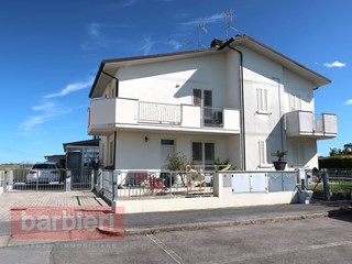 Villetta a schiera in Vendita a Ravenna, 210'000€, 85 m²