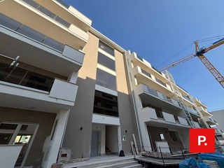 Quadrilocale in Vendita a Caserta, 315'000€, 106 m²