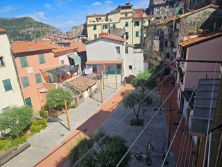 Quadrilocale in Vendita a Ventimiglia, 130'000€, 86 m², arredato