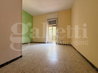 Trilocale in Vendita a Pagani, 90'000&euro;, 100 m²