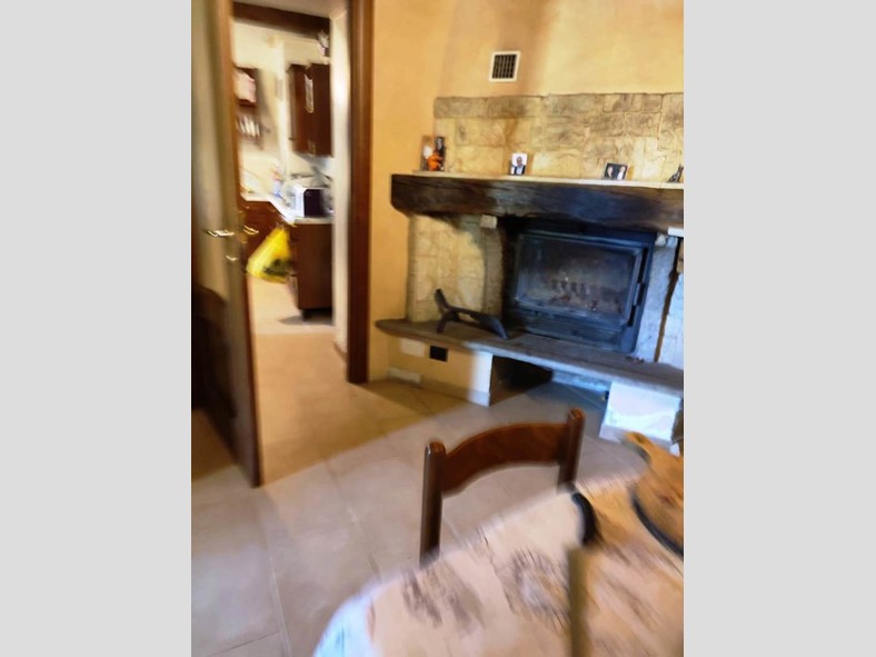 Villa in Vendita a Meina, 395'000€, 237 m²