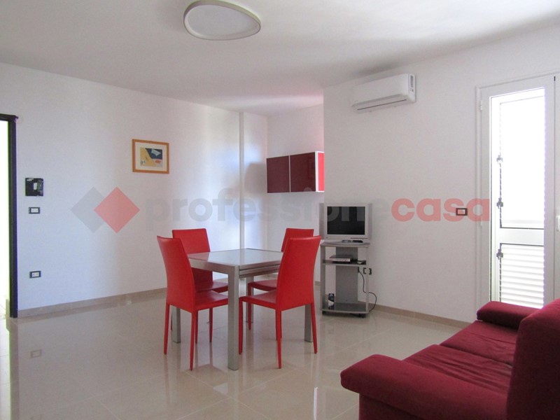 Trilocale in Vendita a Poggiardo, 76'000€, 73 m²