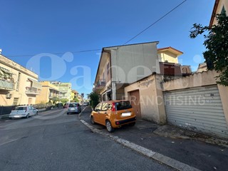 Trilocale in Vendita a Aprilia, 79'000€, 99 m², arredato