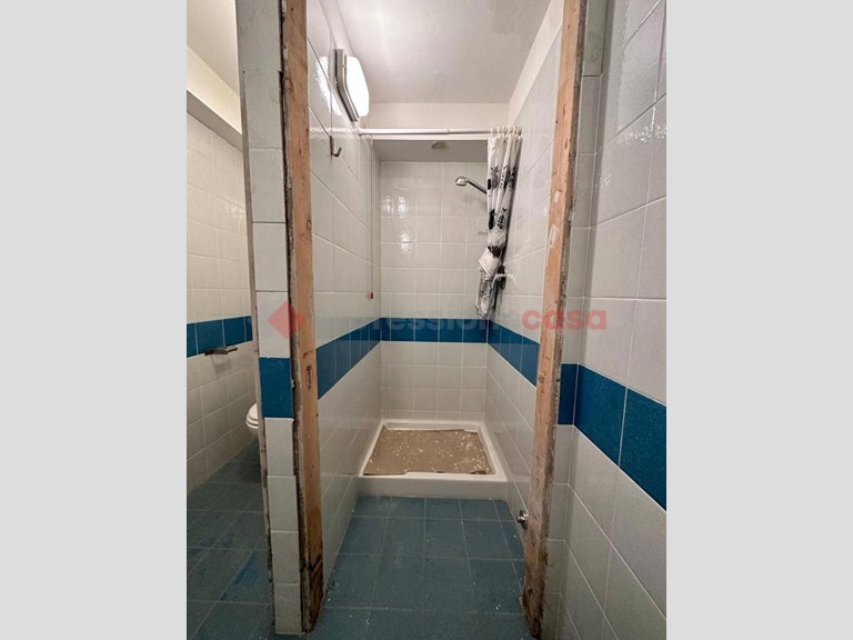 Ufficio in Affitto a Arezzo, 300€, 12 m²