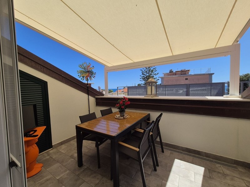 Trilocale in Vendita a Sanremo, 430'000€, 80 m², arredato