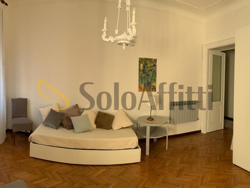 Trilocale in Affitto a Trieste, zona Ospedale Maggiore, 1'500€, 140 m², arredato