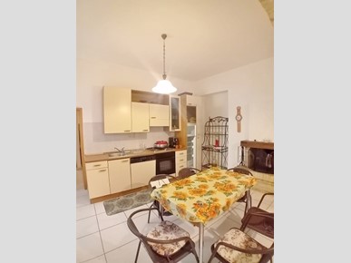 Villa bifamiliare in Vendita a Crecchio, zona Centro, 80'000&euro;, 120 m²