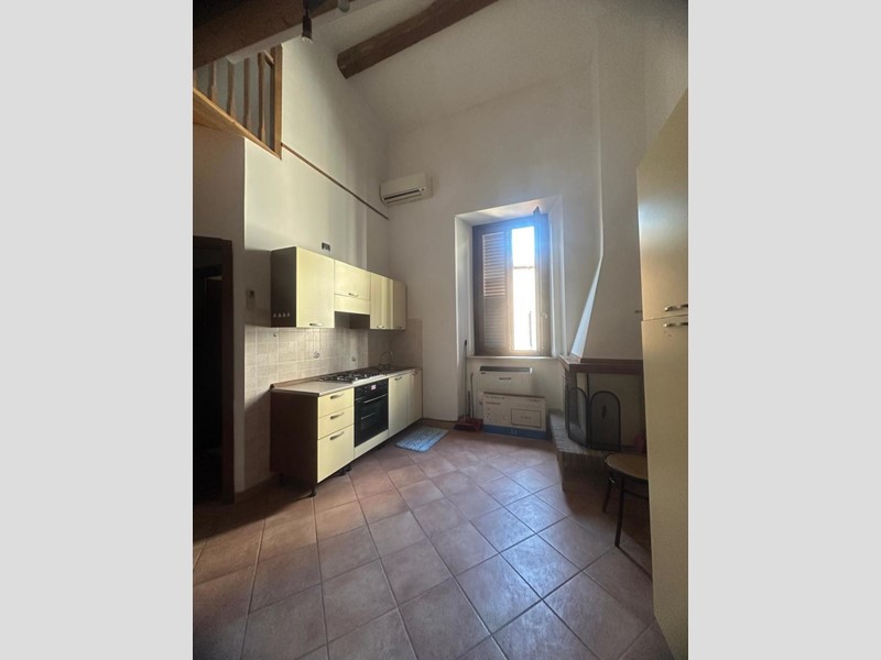 Quadrilocale in Vendita a Colli del Tronto, 60'000€, 76 m², arredato