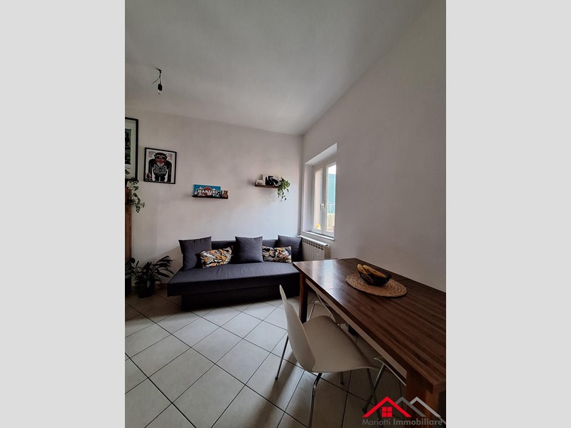 Trilocale in Vendita a Calci, 147'000€, 63 m², arredato