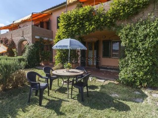 Quadrilocale in Vendita a Montaione, 200'000€, 65 m², arredato