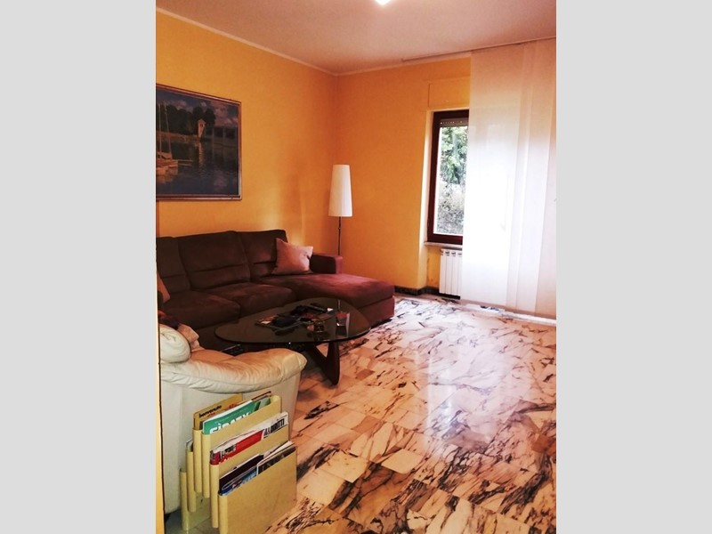 Quadrilocale in Vendita a Carrara, 160'000€, 90 m²