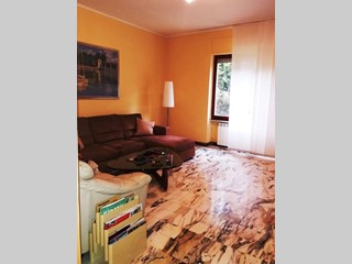 Quadrilocale in Vendita a Carrara, 160'000€, 90 m²