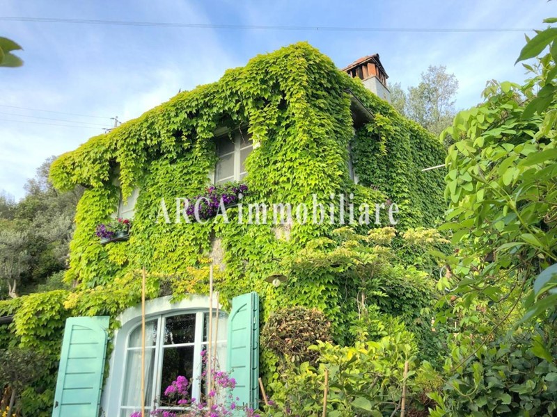 Casa di corte in Vendita a Pietrasanta, 1'000'000€, 150 m²
