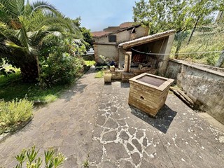 Casa Indipendente in Vendita a Gambassi Terme, 130'000€, 100 m²