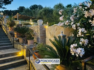Casa Semi Indipendente in Vendita a Andora, 632'000€, 130 m²