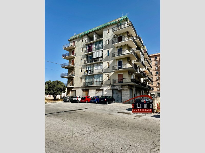Quadrilocale in Vendita a Siracusa, 78'000&euro;, 125 m²