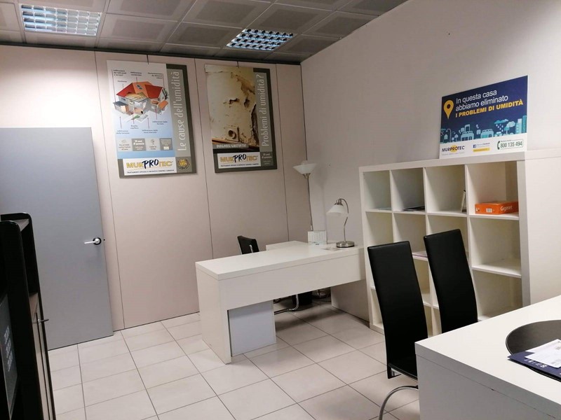 Ufficio in Affitto a Pisa, 500€, 25 m²