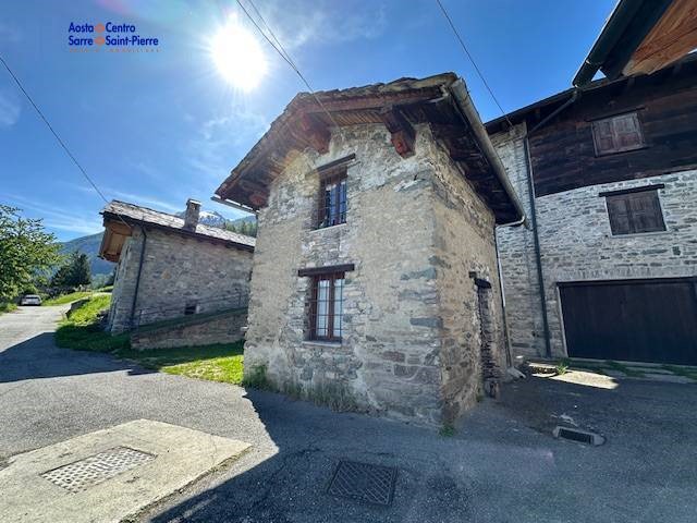 Casa Indipendente in Vendita a Charvensod, 80'000&euro;, 39 m²