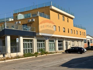 Ufficio in Vendita a Foggia, 55'000&euro;, 50 m²