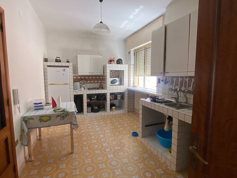 Appartamento in Vendita a Latiano, 56'000€, 130 m²