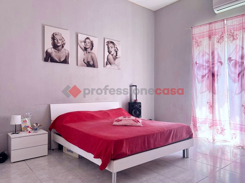 Trilocale in Vendita a Catania, 135'000&euro;, 100 m²